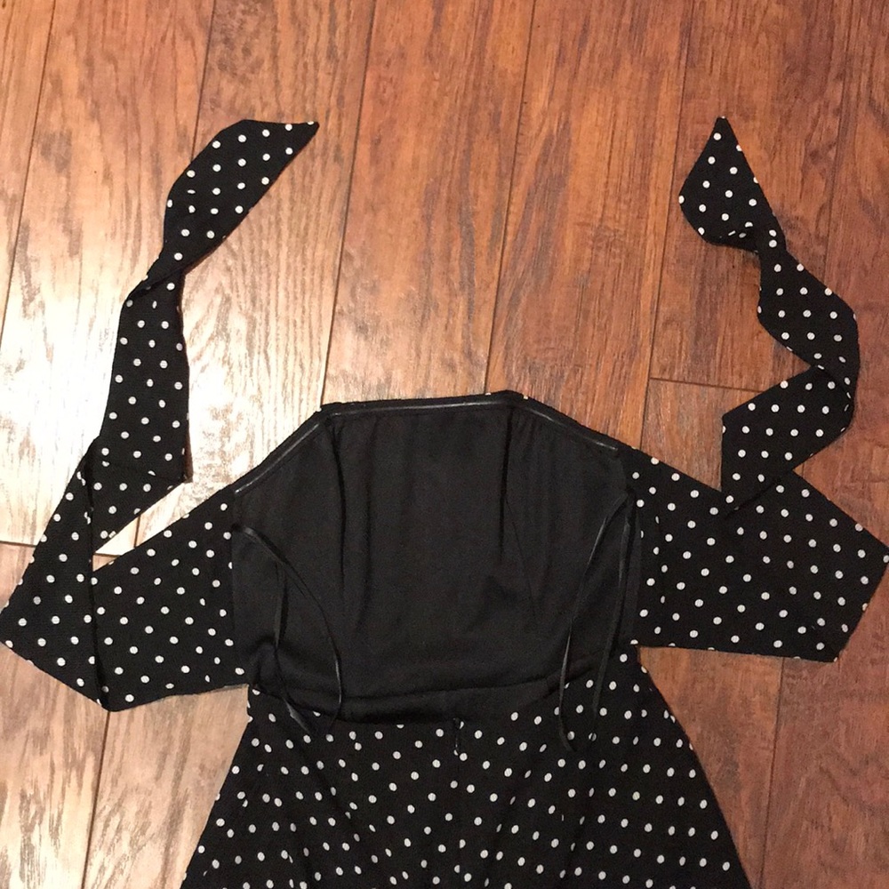 Polka dot romper - Picture 5 of 9